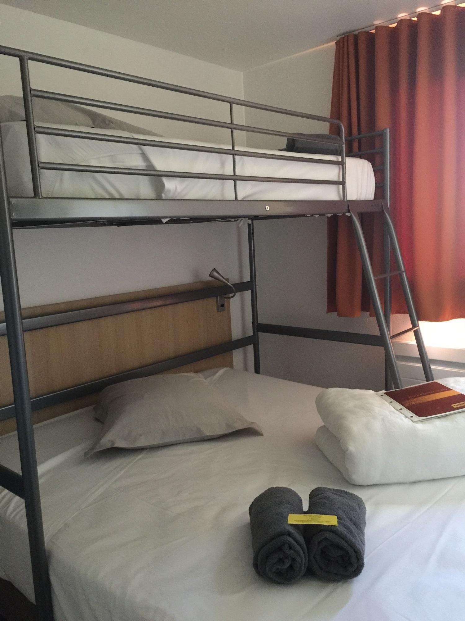 Kyriad Direct La Rochelle Эйтре Экстерьер фото