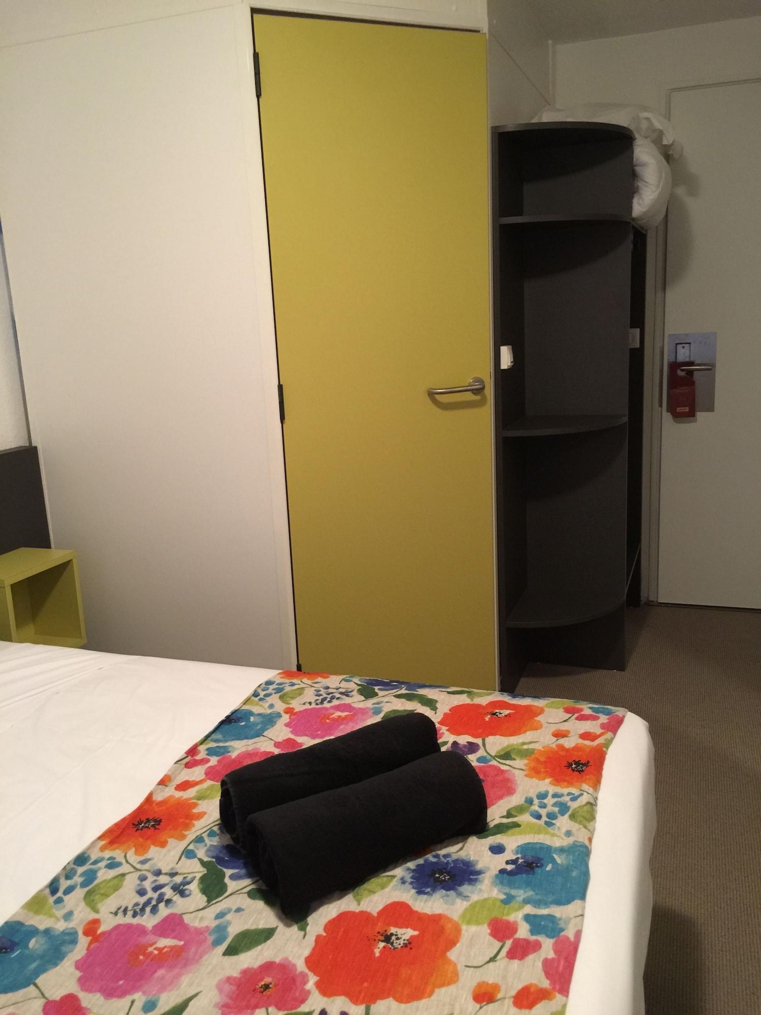 Kyriad Direct La Rochelle Эйтре Экстерьер фото