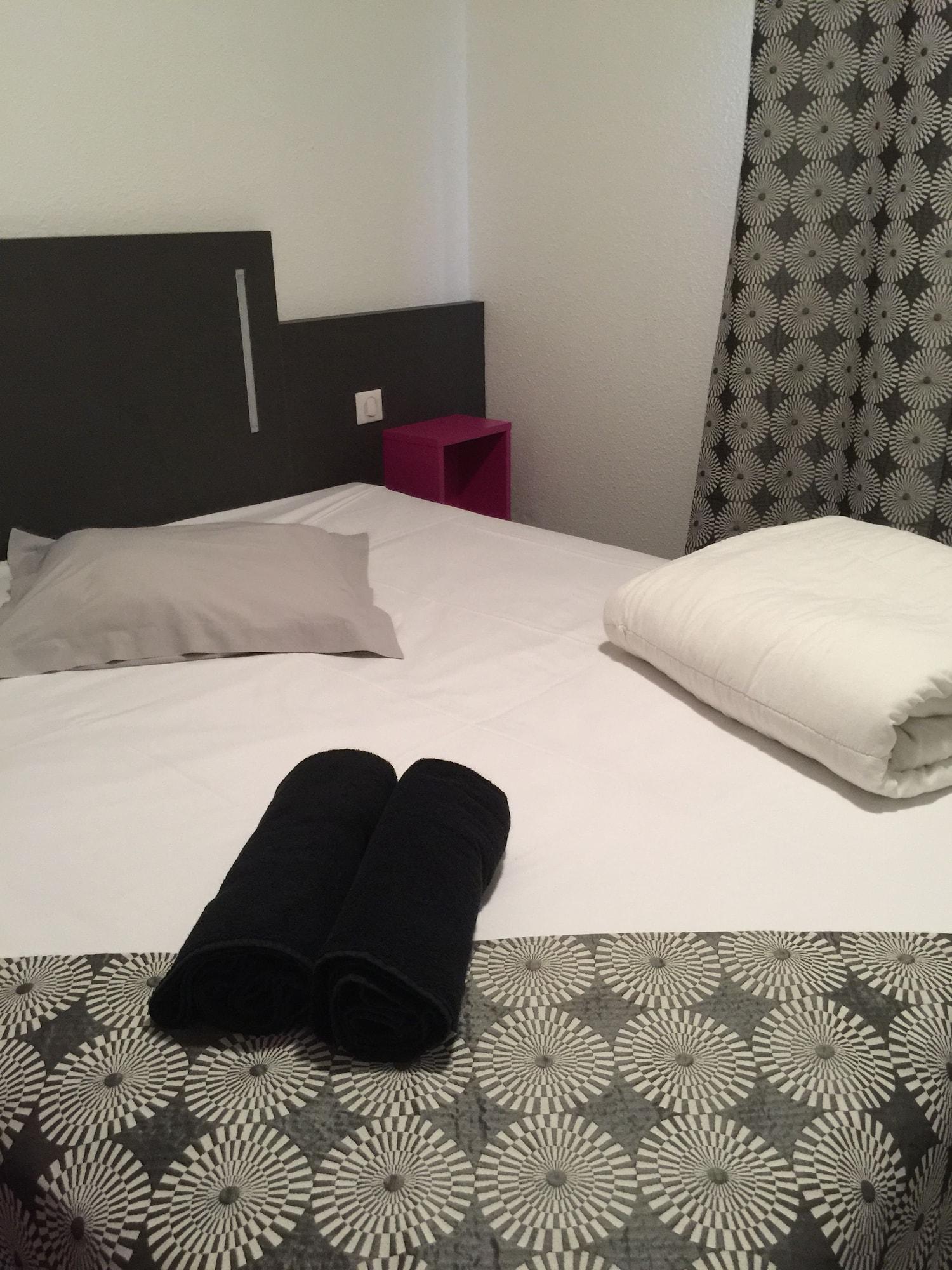 Kyriad Direct La Rochelle Эйтре Экстерьер фото