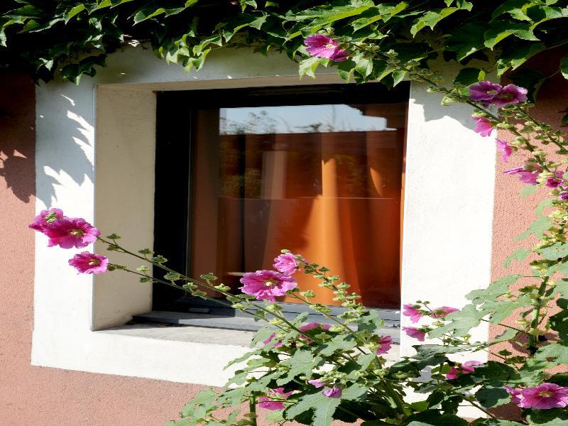 Kyriad Direct La Rochelle Эйтре Экстерьер фото